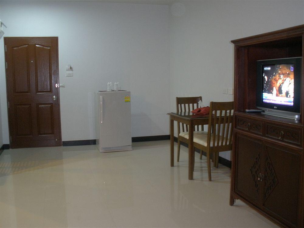 C.A.P Mansion Apartment Phuket Екстериор снимка